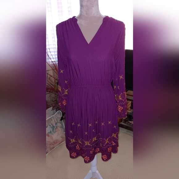 World Market – Embroidered Boho Fuchsia Long Sleeve Dress NWOT (S/M) - Picture 10 of 13